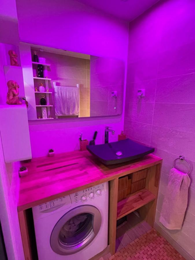 Guest Room "We Are With You In This Flat" Estrasburgo Exterior foto